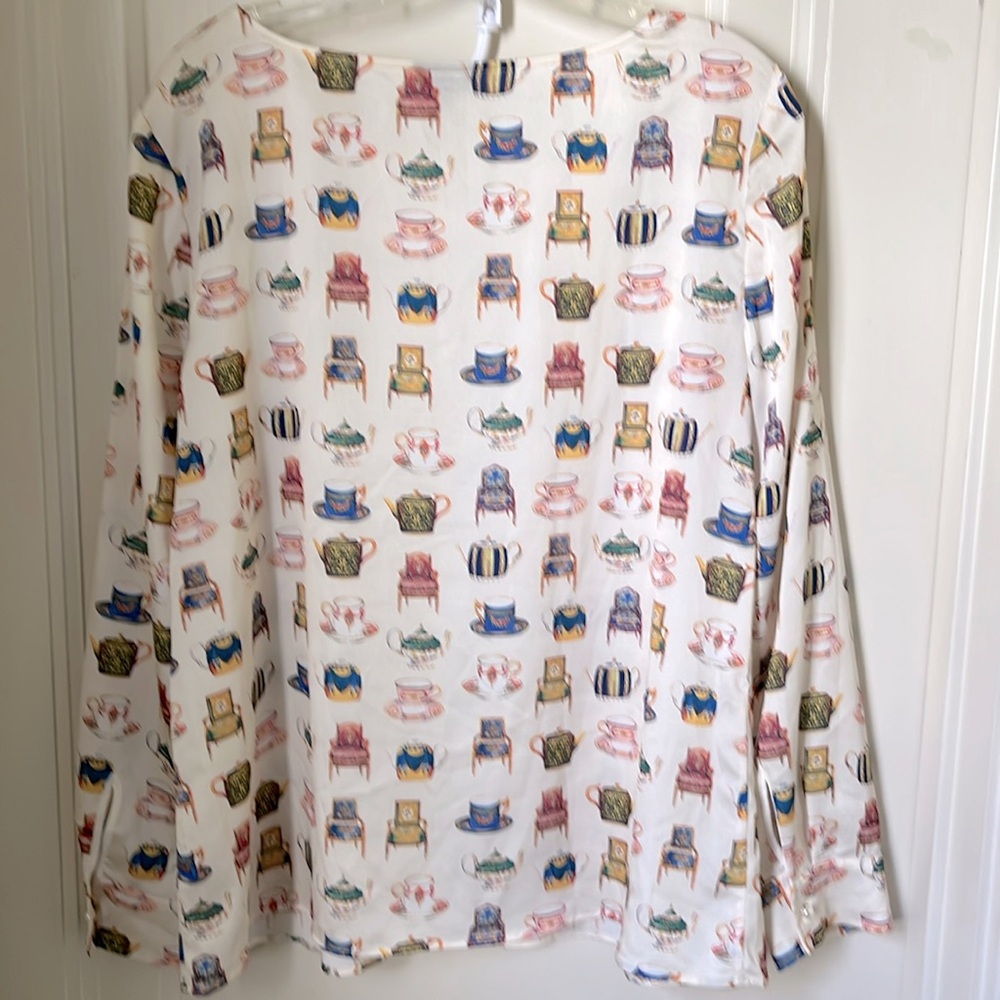 Talbots Bridgerton Print Blouse Size L Long Sleeves Teapots Cups - Picture 15 of 15